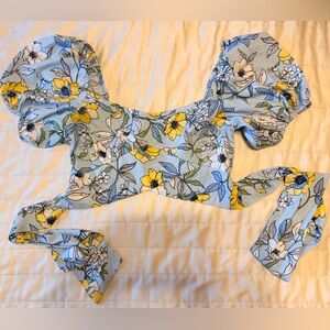 Floral Off-Shoulder Crop Top